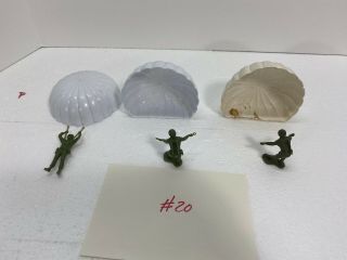Vintage Marx Toy Soldiers - History In The Pacific Paratroopers And Chutes