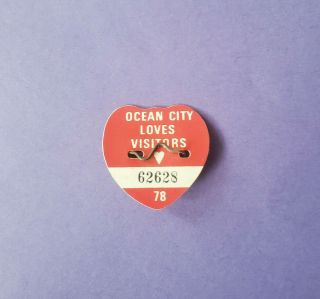 1978 Ocean City,  Nj Vintage Seasonal Beach Tag / Badge - Look