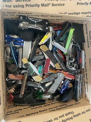 30 Pounds Tsa Confiscated Multi - Tools Various Knives Treasure Hunt Grab Box Hot