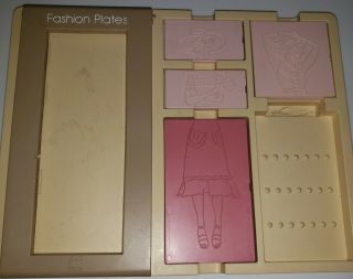 Vintage 1978 Tomy Fashion Plates Design Kit W/ Rubbing Crayon Frame,  No.  2508