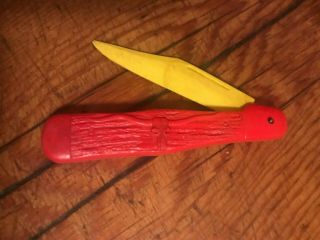 Rare Vintage Toy Folding Knife Red And Yellow Longhorn Auburn Rubber Co Usa