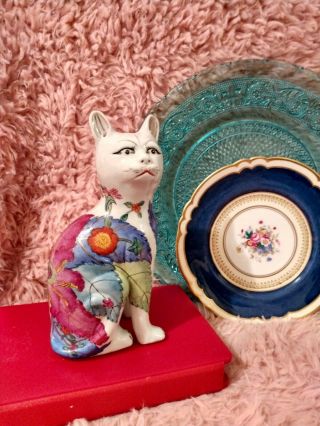 Vintage Gorgeous Chinese Tobacco Leaf China Cat Figurine,  Chinoiserie Porcelain 3