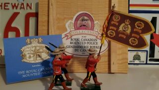 Rcmp Spirit Of The Empire Box Set Lead Figures (3 And Guidon) - In Orig Box.
