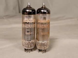 Pair Vintage Magnavox Mullard 6bq5 El84 Tubes Gt.  Britain Fx1 B9i