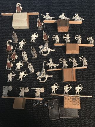 Vintage 1970’s Heritage Lord Of The Rings Models (hobbits,  Orcs,  Archers,  Etc. )