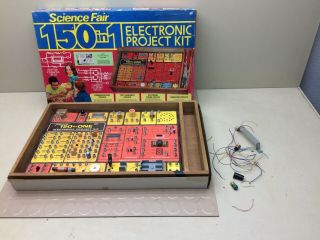 150 In 1 Electronic Project Kit Science Fair Tandy Corp.  Co.  Radio Shack