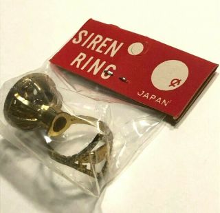 Vintage Dime Store Japan Metal Elephant Siren Whistle Toy Ring Nos Packaging