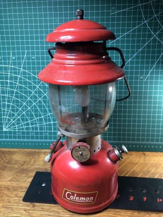 Vintage 1962 Coleman Model 200a Single Mantle Red Lantern Globe