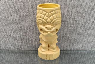 Ltd Munktiki Ceramic Mug Johnny Ku Yellow 8.  75 " 4 "