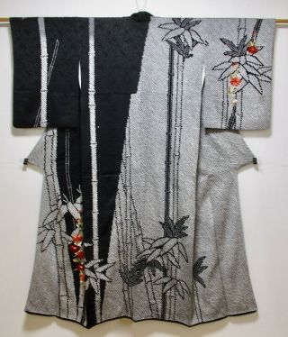 Japanese Kimono Silk Houmongi / Gorgeous Shibori / Black / Flower Embroidery
