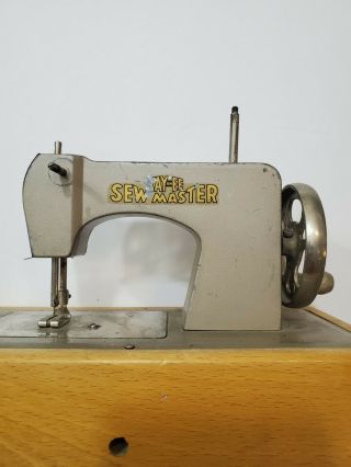 Vintage Kayanee Sew Master Hand Crank Toy Sewing Machine