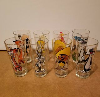 8 Vintage Rare 1973 Looney Tunes Warner Brothers Pepsi Collector Glasses