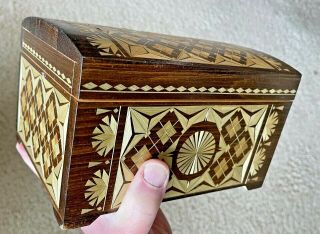 Large & Wooden Handcrafted Russian Folk Inlay Straw Box 8.  5 " X6.  25 "