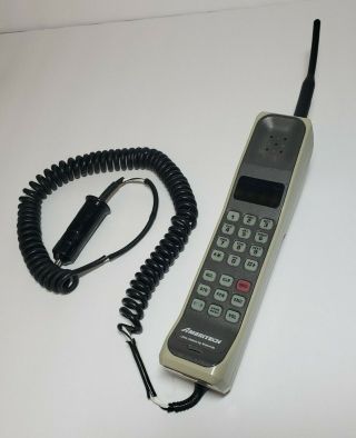 Vintage Motorola Ultra Classic Brick Phone Ameritech
