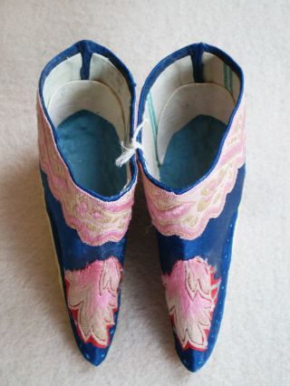 Vintage Chinese BOUND FEET LOTUS SHOES Silk Handmade Hand Embroidery 2