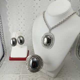 Vintage Whiting Davis Massive Hematite Necklace Cuff And Clip Earring Parure Set