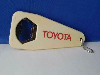 Toyota Vintage Beer Bottle Opener Keychain Car Dealer Advertising Collector
