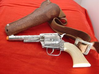 Tootsie Toy Vintage Pony Boy Cap Gun & Leather Belt Holster