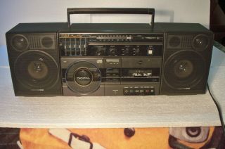 Vintage 1989 Rca Am/fm Radio/cd/cassette Boombox Model No.  Rp - 7955