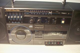 Vintage 1989 RCA AM/FM Radio/CD/Cassette BoomBox Model No.  RP - 7955 3