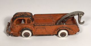 Vintage Hubley 1930’s Cast Iron Wrecker Tow Truck 2332