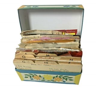Vintage Estate Recipe Box Full Of Old Hand Written & Typed Recipes & Adds