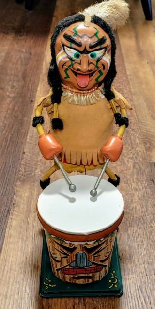 Vintage 1964 Marx Nutty Mad Indian Battery Operated Tin Litho Toy
