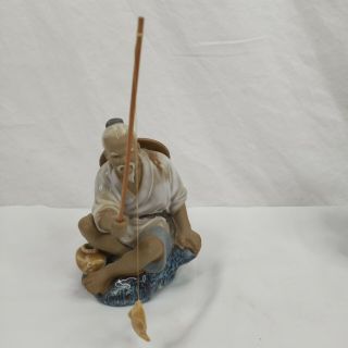 Vintage Chinese Shiwan Mud Men Fishermen Ceramic Figurines Set Of 2 2