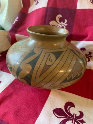 Authentic Quezada Pottery,  Quality Casas Grande Pot