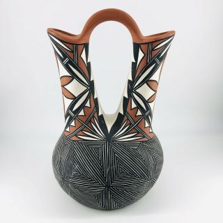 Laguna Mexico Native American Clay Pottery Wedding Vase Signed E.  J.  J.
