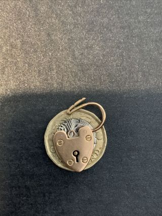 Vintage 9ct Gold Heart Shaped Padlock Clasp Charm For Bracelet Large 2.  84 Gram