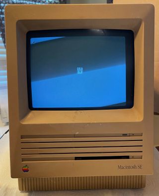 Apple Macintosh Se Model M5011 1986 Vintage Computer