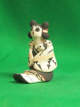 Acoma Miniature Storyteller By Judy Lewis - Lovely