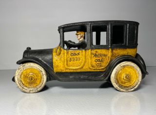 Vintage Arcade Cast Iron Yellow Cab Taxi With Driver