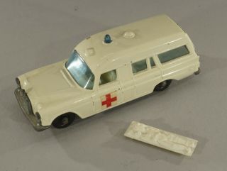 Vintage Matchbox No.  3 Mercedes Benz Binz Ambulance