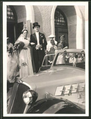 Fotografie Auto Hansa 1100 Cabrio,  Pkw Dient Als Hochzeits - Limousine
