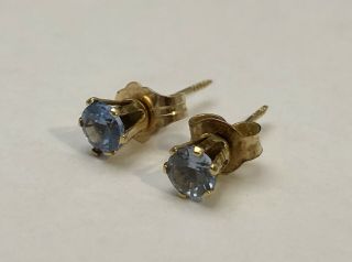 Vintage Solid.  585 14k Yellow Gold Natural Blue Topaz Estate Stud Post Earrings