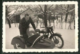 Fotografie Motorrad Tornax,  Krad Mit Seitenwagen Im Schnee