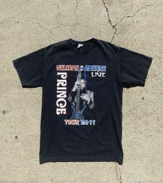 Prince Live 2011 Tour Rare Vintage Oakland Concert T Shirt Welcome 2 America