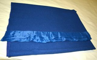 Vintage Faribo Blue Sateen Nylon Binding Edges 100 Wool Blanket Faribault 62x85