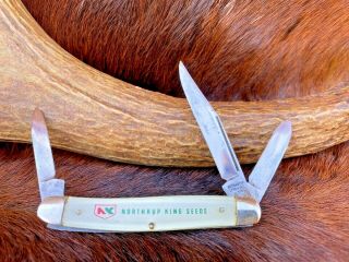Vintage Kutmaster,  Utica,  N.  Y. ,  Northrup King Seeds 3 Blade Stockman Pocket Knife