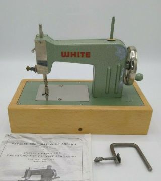 Kayanee White Vintage 1940s Childs Sewing Machine Made In Us Zone Germany W/ Box