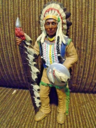 Vintage 1990s Aaa American Indian Chief With Head Dress Hard Rubber Figure - 7 "