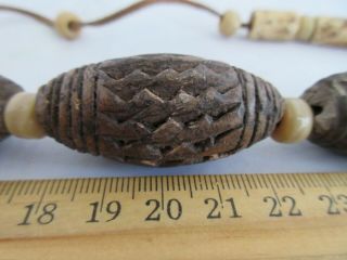 UNUSUAL NATIVE AMERICAN INDIAN HAND CARVED WOOD AND GLASS BEAD NECKLACE 3