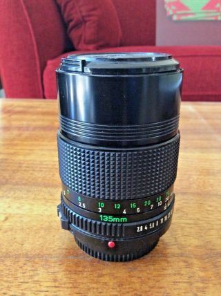 Vintage Canon Fd 135mm F/2.  8 Telephoto Lens - - Smooth