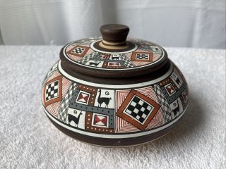 Vintage Peruvian Peru Small Pottery Jar With Lid Hand Painted Design Unsigned
