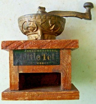 Vintage Little Tot Wood & Cast Iron Child’s Kitchen Crank Coffee Grinder Toy