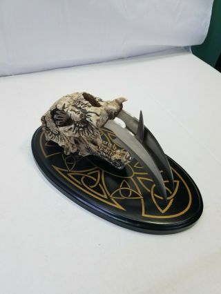 Skull 3 - Blade Presentation Fantasy Removable Knife Wall Plaque