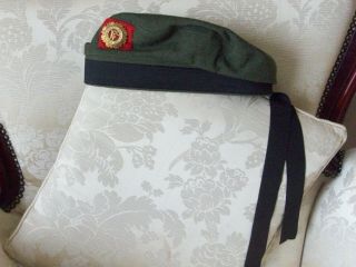 Vintage Irish Army Cap With Badge.