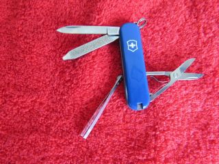 Victorinox Swiss Army Knife Classic Manager Blue With Pen (7c)